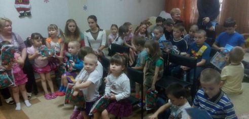 Директор Другого дніпровського місцевого центру з надання БВПД привітав дітей зі святом Св. Миколая