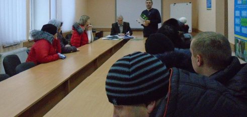 У Лебедині говорили про реєстрацію (перереєстрацію), зняття з обліку транспортних засобів