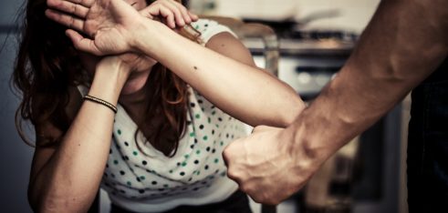 Адвокат системи БПД захистив багатодітну матір від чоловіка-кривдника