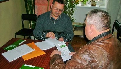У Дубні відкрили мобільний пункт консультування для людей похилого віку