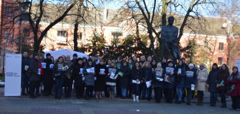 У Тернополі проведено виставку-форум «ПРАВА ЛЮДИНИ: ЗНАТИ, РОЗУМІТИ, ЗАХИЩАТИ!»