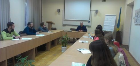 Директором Чернігівського місцевого центру взято участь у семінарі з юристами області