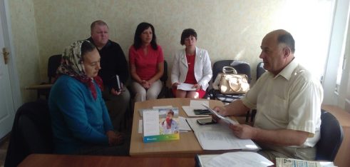 Мобільний пункт консультування працював на Ізяславщині