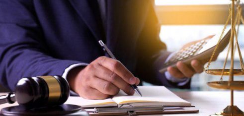 «Новина» про 100 млн грн боргів перед адвокатами – фейк