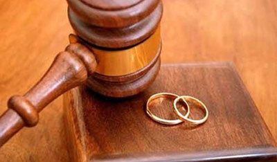 Фахівці Іванівського бюро правової допомоги проконсультували громадян щодо процедури розірвання шлюбів