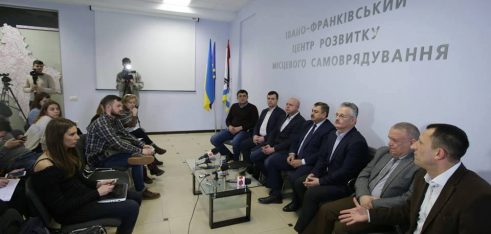 Керівництво Регіонального центру взяло участь у презентації роботи Центру розвитку місцевого самоврядування