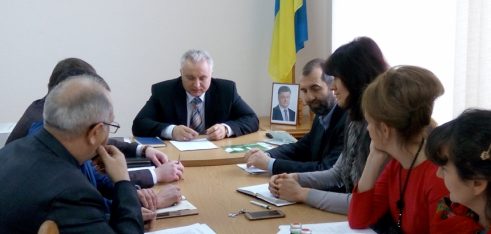Нарада в приміщенні Івано – Франківської обласної державної адміністрації, за участю керівника апарату ОДА Романа Маланія