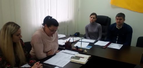 Круглий стіл зі студентами навчальних закладів м. Маріуполя на тему «Запити, звернення, петиції: звертаємось до державних органів»