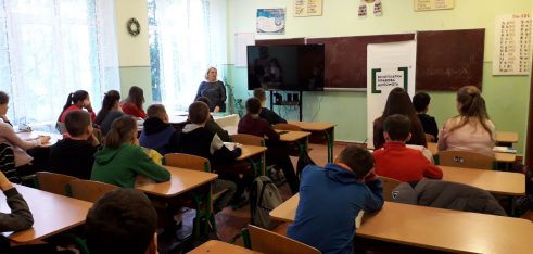 Навички протидії насильству обговорили з дітьми фахівці Стрийського місцевого центру