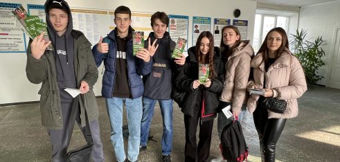 Школярам розповіли як захиститися від кіднепінгу